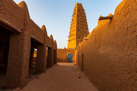 Grand Mosque Of Agadez Unesco World License Image 71367355