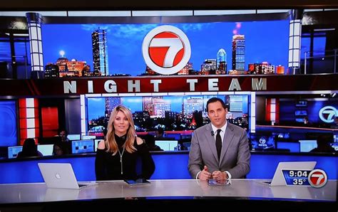 Channel 5 Boston News Anchors Canvas Vine