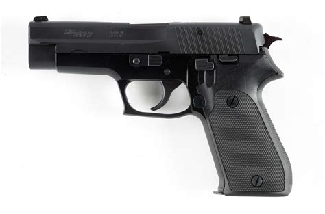 Lot Detail - (M) SIG SAUER P220 SEMI AUTOMATIC PISTOL.