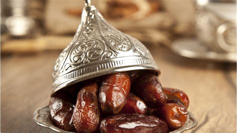 Ramadan 2022 Why Are Dates Used To Break The Fast History And