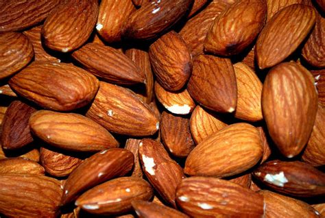 Health Benefits Of Almond Ang Pinoy
