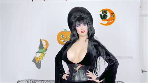 Emo Cougar Elvira Ample Melon Joi Messy Converse