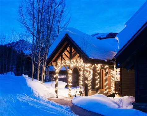 Kevin Costners Sprawling Aspen Compound Which Sleeps Available At