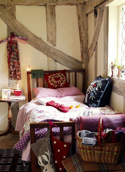 Pin By Katie Curtis On Dream Home English Cottage Bedrooms Cottage