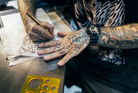 Tattoo Artists Are Revealing What Its Like To Tattoo Someones Private