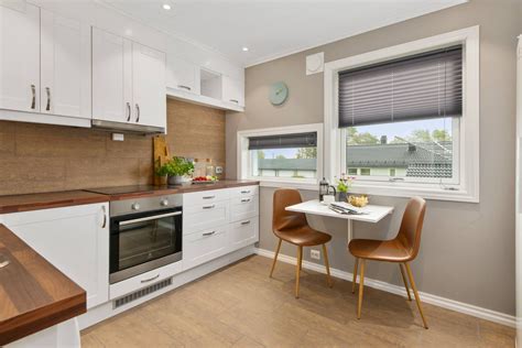 You can estimate how much your kitchen this allows a relatively accurate estimation for how much your kitchen demolition will cost, regardless if you plan on doing a complete kitchen gut and remodel, expect to pay between $320 and $1,390 for. Small Kitchen Remodel Cost (and Other Factors to Consider)