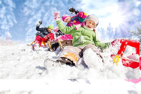 Best Snow Sleds For Kids 2021 Oh What Fun It Is To Ride