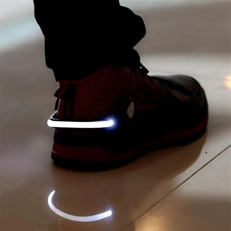 Creatively Shoes Led Outdoor Night Luminous Shoe Clip Light Night