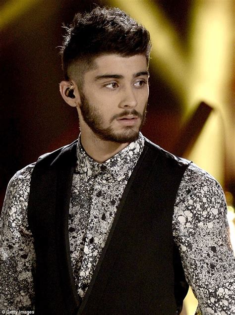is fame getting too much for one direction s zayn malik daily mail online