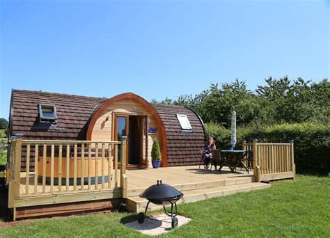 My First Glamping Luxury Glamping With A Hot Tub In The Midlands Wootton Park Pods