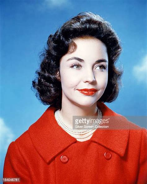 Jennifer Jones Actress Photos And Premium High Res Pictures Getty Images