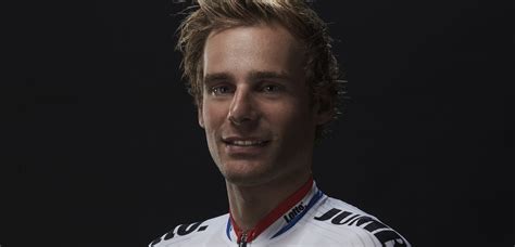 Vv desk kaatsheuvel* may 29, 1976 in waalwijk, netherlands. Dennis van Winden van LottoNL-Jumbo naar Cycling Academy ...