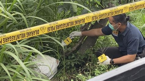 tangan kaki terikat dan wajah rusak ini identitas mayat terbungkus karung di kediri