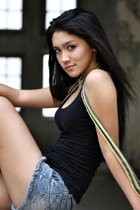 Indonesian Girls Lirikan Maut Melody Prima Indonesian Girls Asian Beauty Beauty