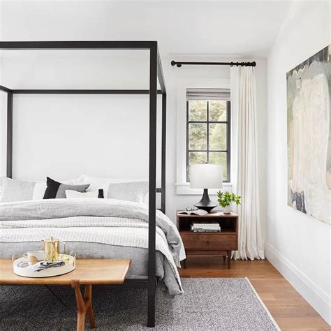 Tour The Master Bedroom Of Emily Hendersons Latest Project