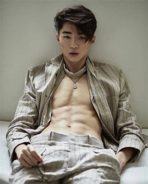 Park Yuri Model For Esteem Entertainment Instagram Park Yury Sexy Asian Men Asian Male Model