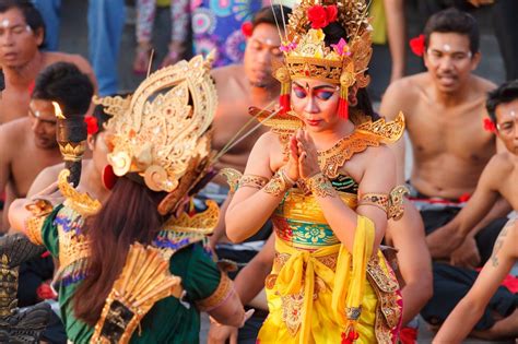 La Danse Kecak Un événement Important En Indonésie