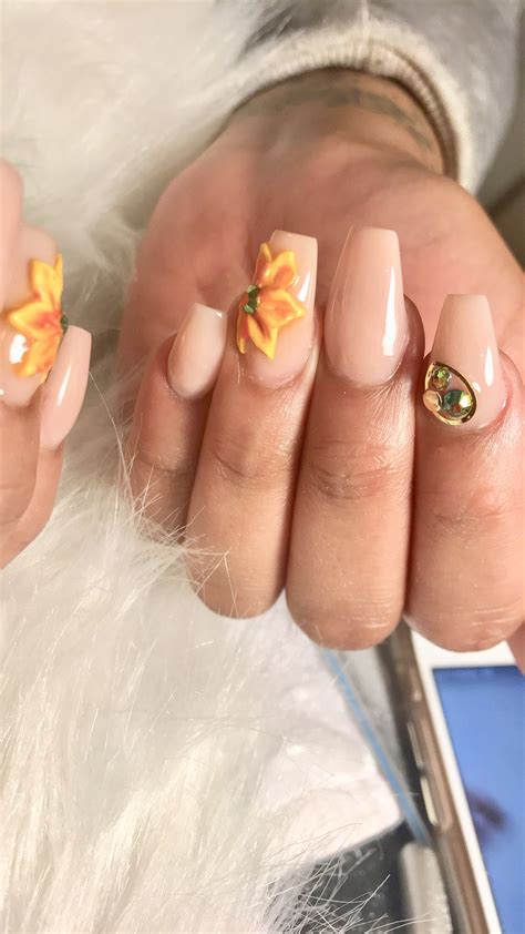 nude sunflower acrylic nails 3d acrylic summer nail ideas spring nails