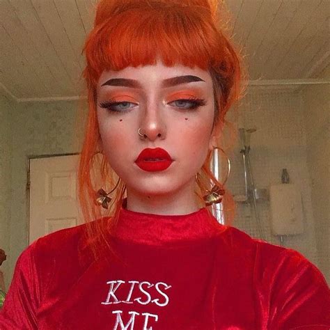 48 Grunge Makeup Ideas You Want To Display In 2020 Aesthetic Makeup