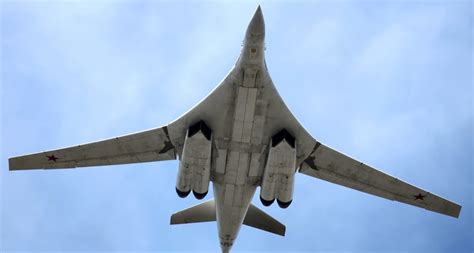Kret To Upgrade Russias Tu 160 Strategic Bomber Avionics Aviation Today