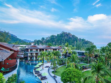 Though not as frenetic as its equivalents, it's still a fun place to be and is the ideal. Holiday Inn Resort Krabi Ao Nang Beach Hotel by IHG