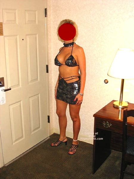 Classy Wife Ready For A Night Out October 2002