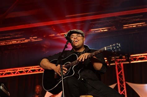 His birth sign is aries and his life path number is 8. Adultery: Gospel Star, Israel Houghton Ends 20-Year Old ...