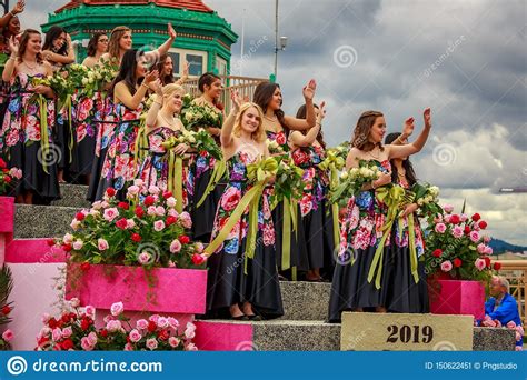 Portland Grand Floral Parade 2019 Editorial Photo Image Of America