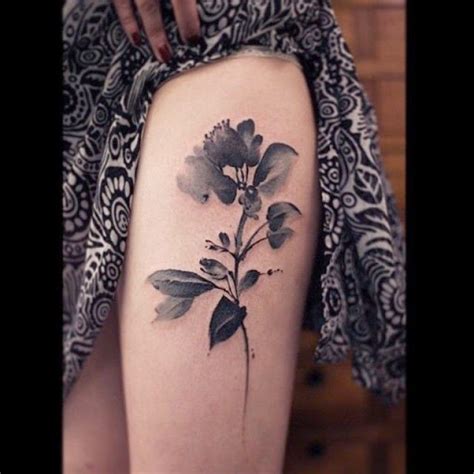 45 Top Thigh Tattoos Styles And Ideas For Girls Girls ~ Tattoos Ideas K