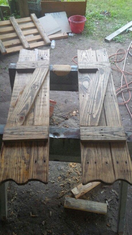 Check spelling or type a new query. Saloon style doors from pallets | Pallet diy, Pallet barn, Saloon