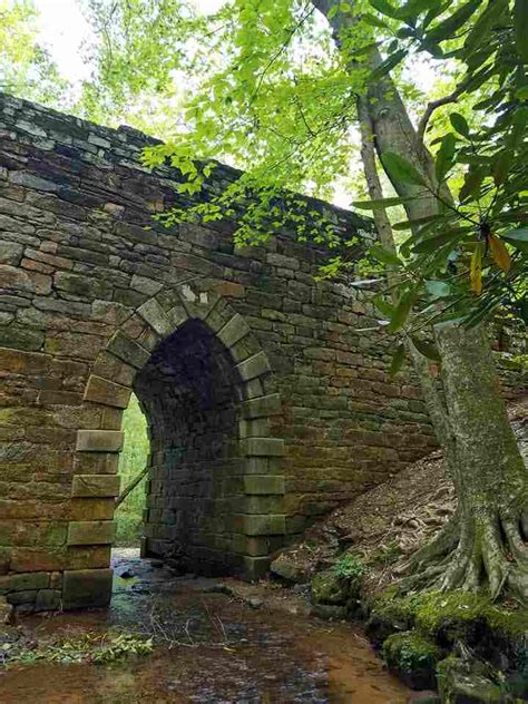 Ghost Stories Of The Haunted Poinsett Bridge In Sc Timing Facts
