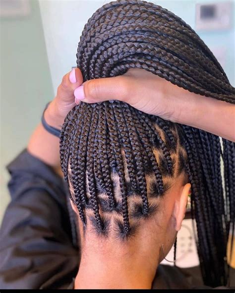 Its popularity sprouted when janet jackson appeared in the movie poetic justice wearing them. 25 Pleasing Box Braids - Cornrow Braid and Black Braided ...
