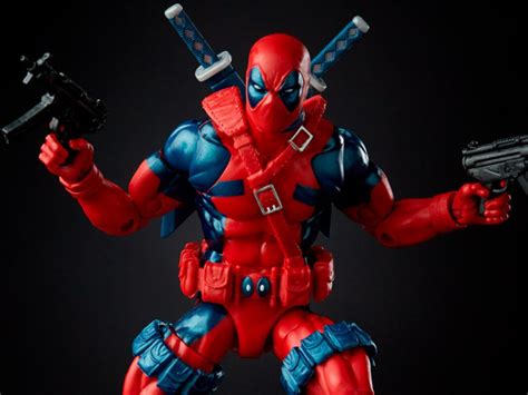 Marvel Comics 80th Anniversary Marvel Legends Retro Deadpool Figure