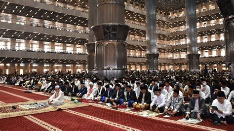 Gelar Salat Idulfitri 2023 200 Ribu Lebih Jemaah Penuhi Masjid Istiqlal