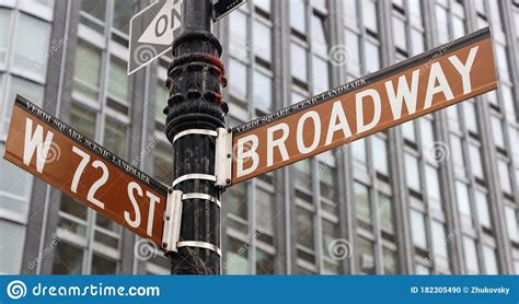 Broadway And W 72 St Sign In Midtown Manhattan Stock Photo Image Of