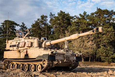 Us Army Awards Contract To Bae Systems For New Self Propelled Cannons