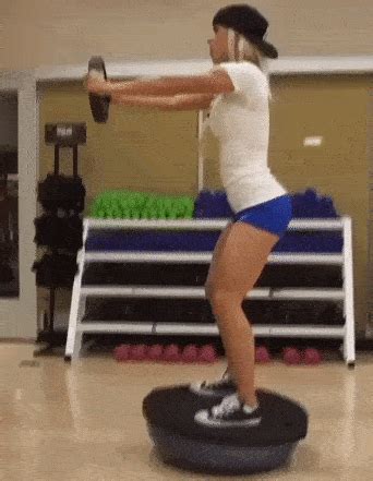 These Gifs Of Gorgeous Girls At The Gym Will Inspire You To Work Out