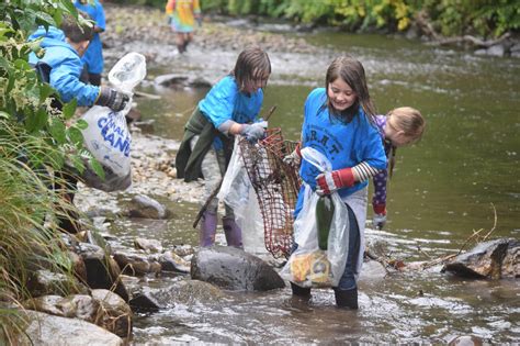 Source to Sea Cleanup - Connecticut River Conservancy