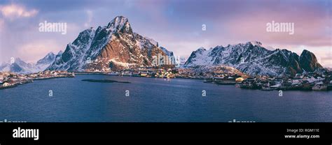 Town Of Reine At Sunrise Hi Res Stock Photography And Images Alamy