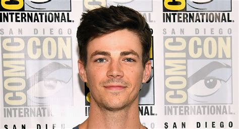 Grant Gustin Fires Back At Body Shamers Over Leaked Photo Of ‘the Flash’ Suit Grant Gustin