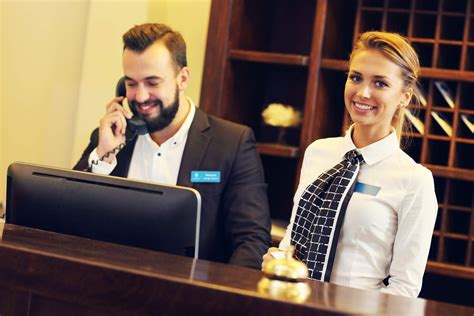 How Hotel Owners Can Strengthen Employee Engagement