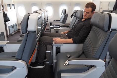 The best premium economy seats were those in the last three rows on each side by the windows. Where to Sit in Singapore Airlines' A350: Premium Economy
