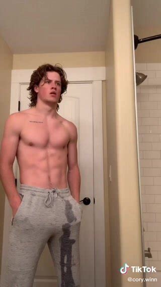 Muscle Hot Young Teen Pisses Self On Tik Tok