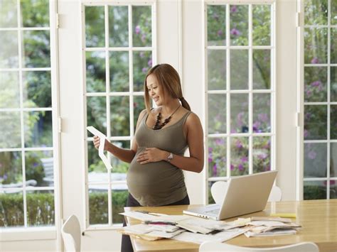 Surrogate Mother Pros And Cons Livestrongcom
