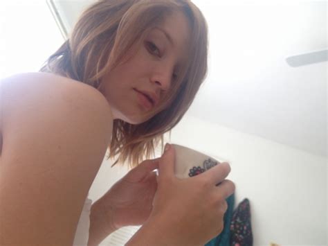 Emily Browning Naked 30 Photos The Fappening