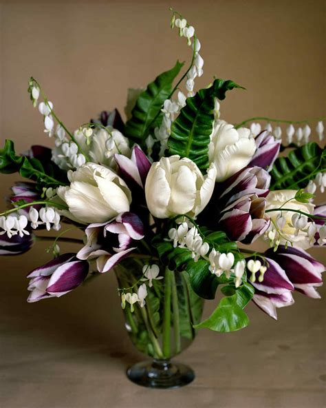 tulip flower arrangements 45 wonderful and easy diy tulip arrangement ideas kraftypiece