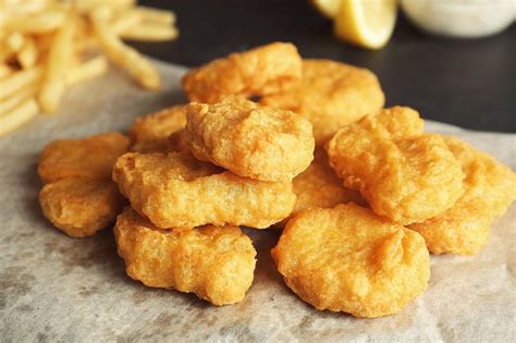 (countable) a small, compact chunk or clump. Chicken Nuggets bei Öko-Test: Katastrophale Ergebnisse ...