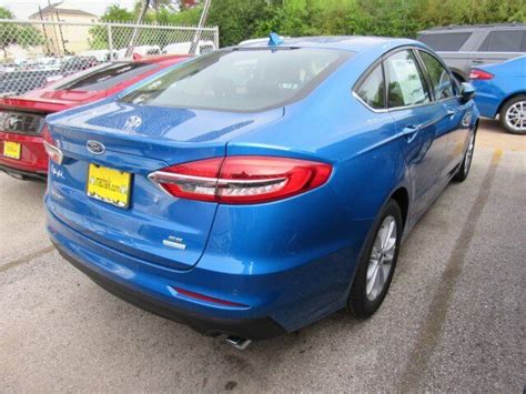 2020 Ford Fusion Se 5 Miles Velocity Blue Metallic 4dr Car Intercooled