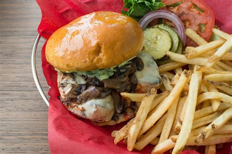 Best Burgers You Simply Have To Try In Phoenix