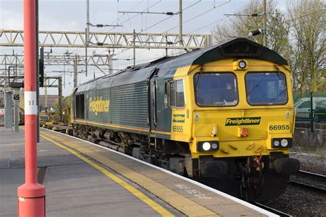 Fl 66955 Stockport Train Station Freightliner Uk Class 6 Flickr